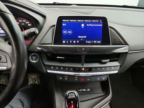 Used 2022 Cadillac CT4 V w/ Climate Package RWD image 20