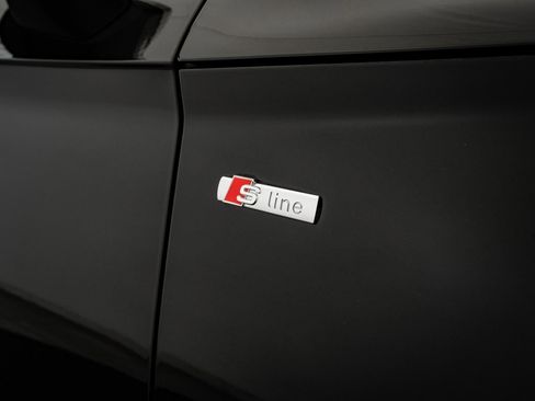 Used 2024 Audi Q5 e Premium image 20