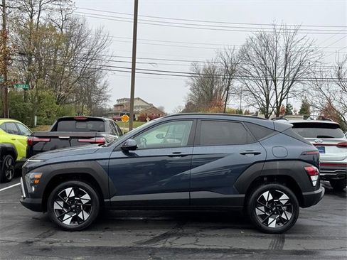 Certified 2024 Hyundai Kona SEL image 3