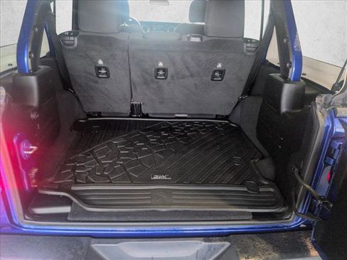 Used 2019 Jeep Wrangler Unlimited Sahara w/ Dual Top Group image 6