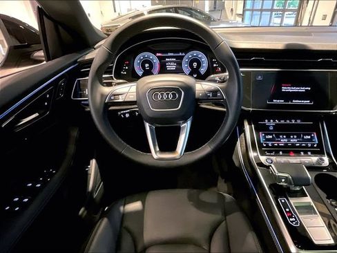 Used 2023 Audi Q8 Prestige w/ Prestige Package AWD/4WD image 13