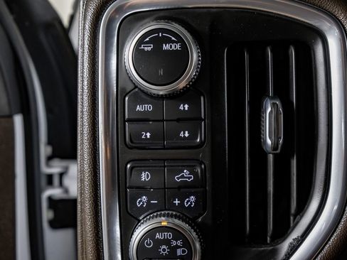 Used 2022 GMC Sierra 2500 Denali w/ Denali Ultimate Package image 26