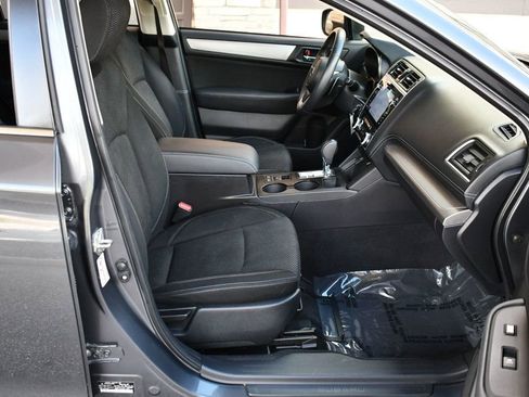 Used 2019 Subaru Outback 2.5i Premium w/ Popular Package #2 image 49