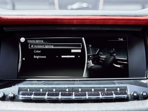 Used 2024 Rolls-Royce Cullinan Black Badge w/ Dark Exterior Package image 84