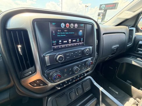 Used 2018 Chevrolet Silverado 1500 LTZ Z71 w/ LTZ Plus Package AWD/4WD image 17