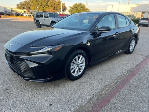 Used 2026 Toyota Camry LE FWD image 1