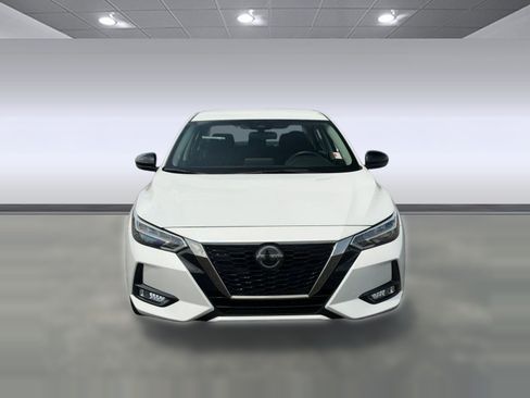 Used 2023 Nissan Sentra SR w/ Trunk Package FWD image 6