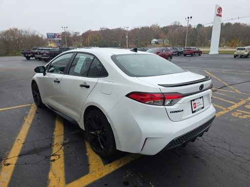 Used 2022 Toyota Corolla SE image 7