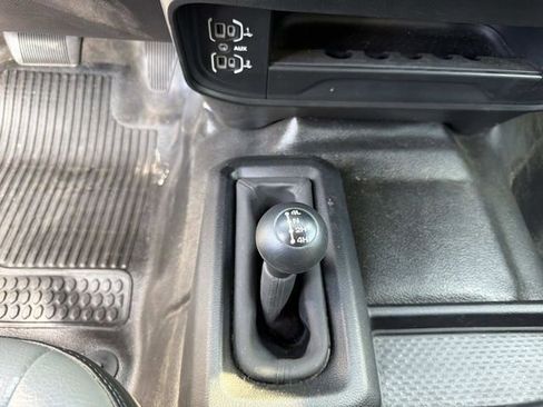 Used 2022 RAM 2500 Tradesman w/ Chrome Appearance Group image 23