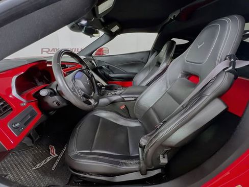 Used 2015 Chevrolet Corvette Stingray Coupe RWD image 9