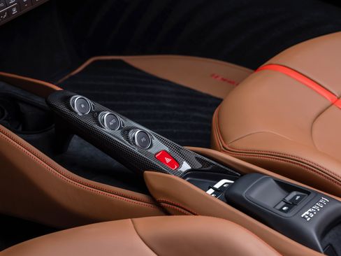 Certified 2023 Ferrari F8 Tributo RWD image 73