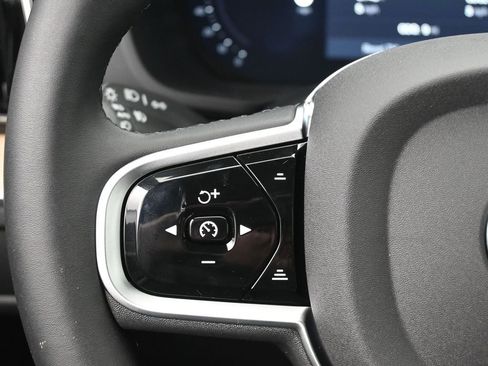 New 2026 Volvo XC60 B5 Plus w/ Climate Package AWD/4WD image 11
