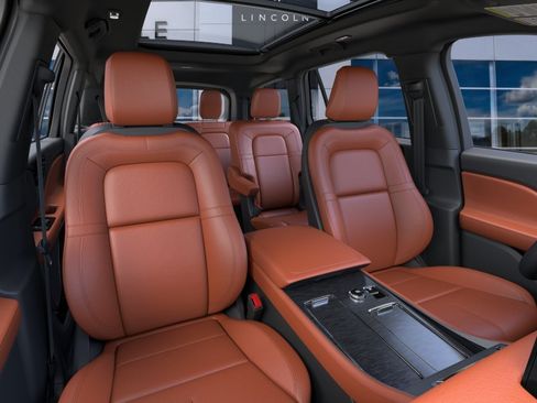 New 2026 Lincoln Aviator Reserve w/ Jet Appearance Package AWD/4WD image 10