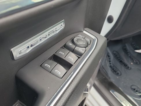 Used 2022 GMC Sierra 1500 Denali image 20