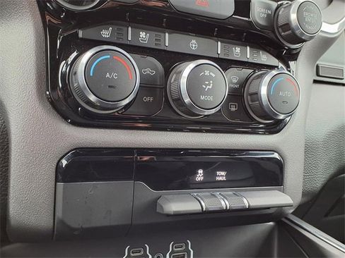 Used 2023 RAM 1500 Laramie image 8