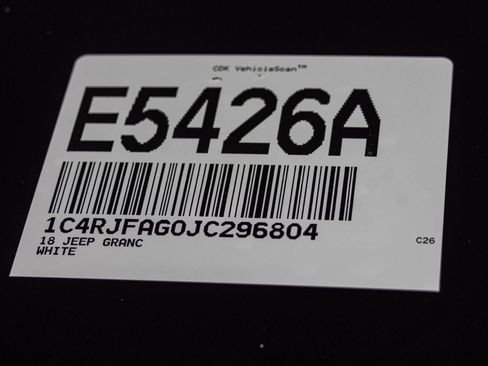 Used 2018 Jeep Grand Cherokee Altitude image 58