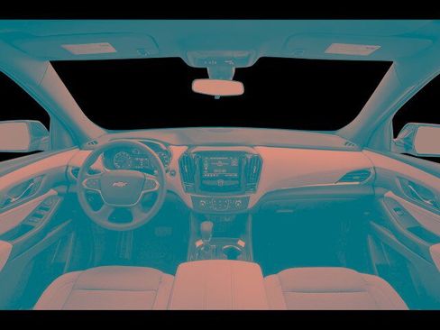 Used 2022 Chevrolet Traverse LT image 5