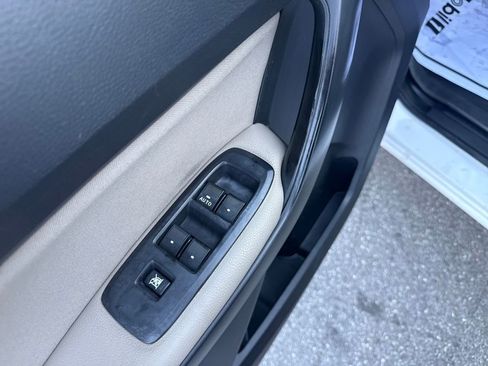 Used 2019 Ford Ranger XLT w/ Equipment Group 301A Mid image 13