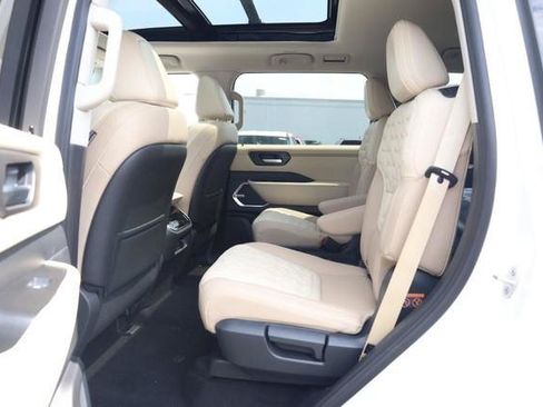 New 2026 Nissan Armada Platinum w/ Accent Package AWD/4WD image 21