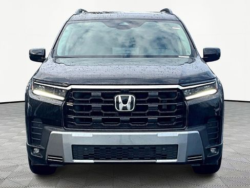 New 2026 Honda Pilot image 2