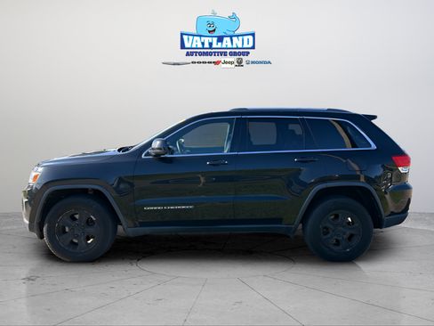 Certified 2016 Jeep Grand Cherokee Laredo w/ Quick Order Package 23E RWD image 2