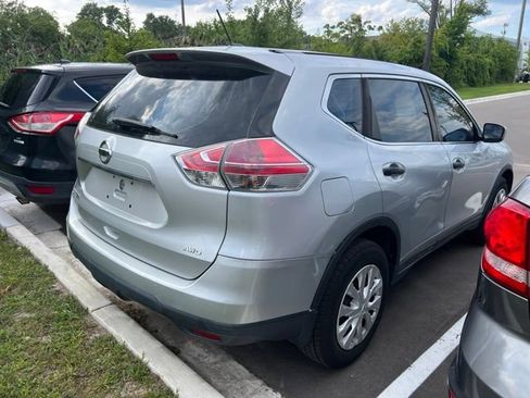 Used 2016 Nissan Rogue S AWD/4WD image 4