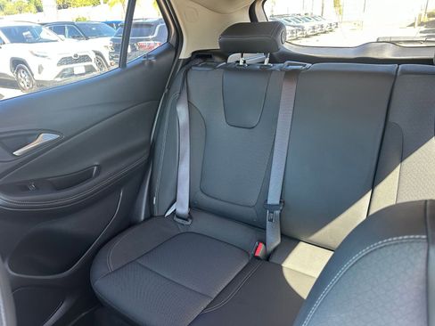 Used 2025 Buick Encore GX Preferred image 37