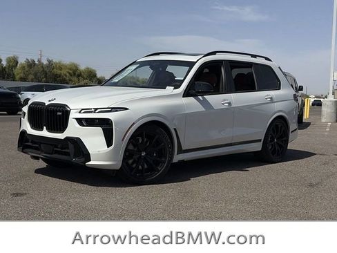 New 2026 BMW X7 M60i image 1