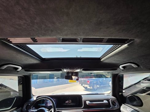 Used 2023 Mercedes-Benz G 63 AMG 4MATIC image 23