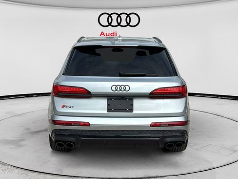 Used 2025 Audi SQ7 Premium Plus AWD/4WD image 6