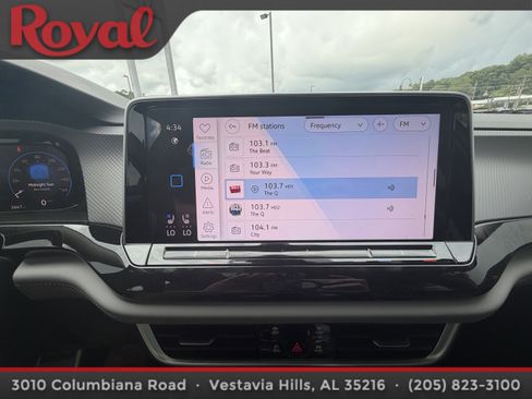 Certified 2026 Volkswagen Atlas Peak Edition AWD/4WD image 14