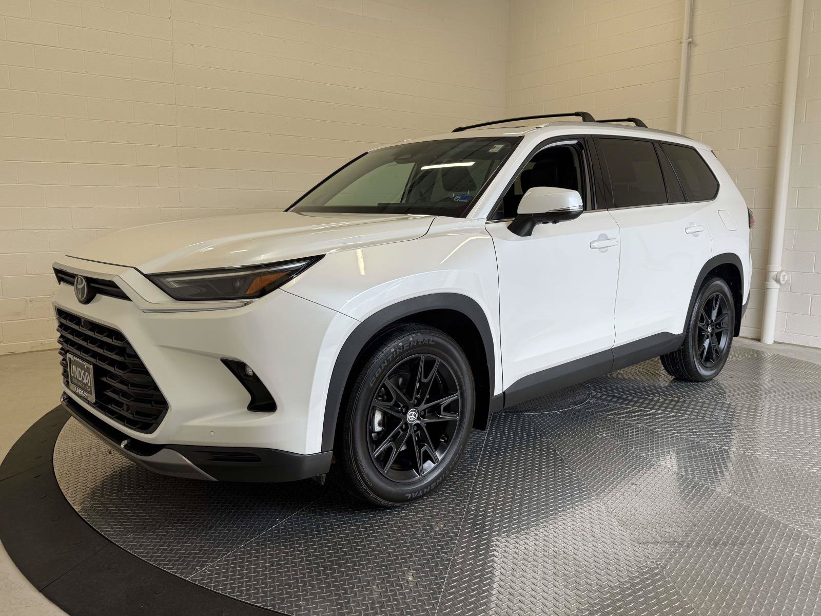 Used 2024 Toyota Grand Highlander AWD image 1