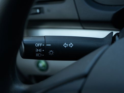 Used 2014 Honda CR-V LX image 24