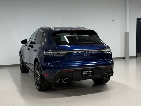 Certified 2024 Porsche Macan S AWD/4WD image 3