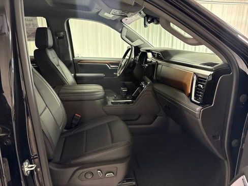 Used 2023 GMC Sierra 1500 Denali AWD/4WD image 24