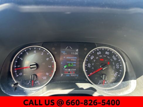 Used 2019 Toyota RAV4 LE w/ All Weather Liner Package AWD/4WD image 15