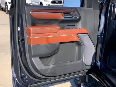 Used 2023 GMC Sierra 1500 Denali Ultimate image 21