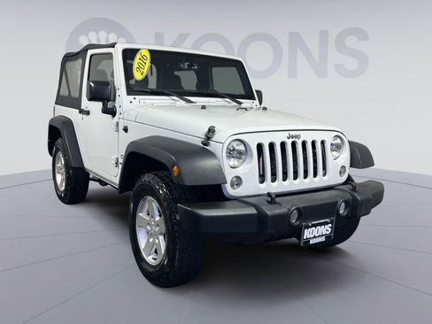 Used 2016 Jeep Wrangler Sport w/ Quick Order Package 24S image 10