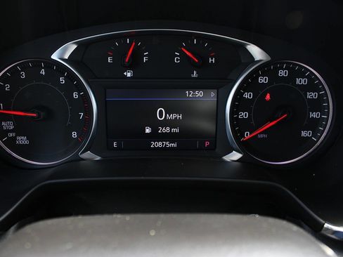 Used 2025 Chevrolet Blazer LT AWD/4WD image 12