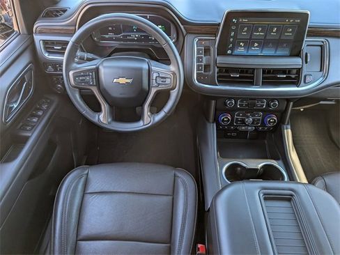 Used 2024 Chevrolet Tahoe High Country image 10