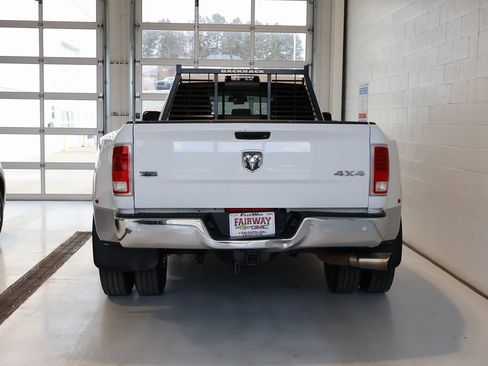 Used 2017 RAM 3500 Laramie image 26