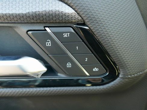 New 2026 Chevrolet Silverado 1500 ZR2 w/ ZR2 Bison Edition image 17