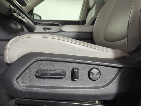 Used 2023 Honda Pilot EX-L image 25