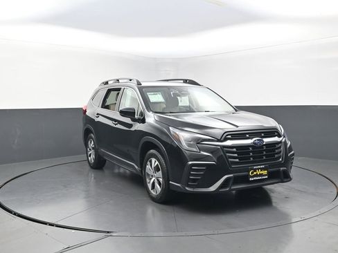 Used 2024 Subaru Ascent Premium w/ Convenience Package image 3