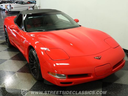 Used 1999 Chevrolet Corvette Convertible w/ Memory Pkg RWD image 15