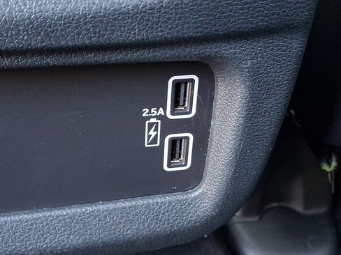 Used 2023 Honda Passport EX-L image 11