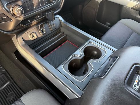 Used 2017 Chevrolet Silverado 1500 LT image 29