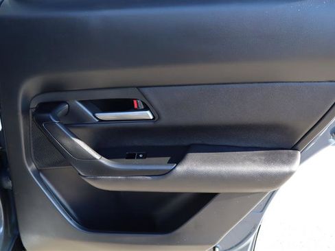 Used 2025 MAZDA CX-50 AWD 2.5 S w/ Premium Package image 11