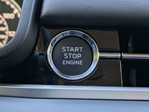 New 2026 Mitsubishi Outlander SE image 34