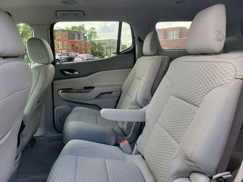 Used 2017 GMC Acadia SLE w/ Driver Alert Package I AWD/4WD image 24